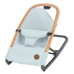 Maxi-Cosi Kori Wippe Essential Grey 12 Maxi-Cosi Kori Wippe Essential Grey -Bester Babyprodukte Geschäfte 2835050110 2020 bouncer kori grey essentialgrey removablecover 3qrtleft
