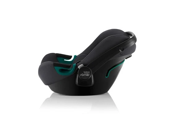 Britax Römer BABY-SAFE 3 I-SIZE Midnight Grey 0-13 Kg 10 Britax Römer BABY-SAFE 3 I-SIZE Midnight Grey 0-13 Kg – Bild 8