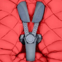 Cybex Snogga 2 Hibiscus Red Fußsack 16 Cybex Snogga 2 Hibiscus Red Fußsack -Bester Babyprodukte Geschäfte cyb 22 int deta snogga2 hibr harness print medium